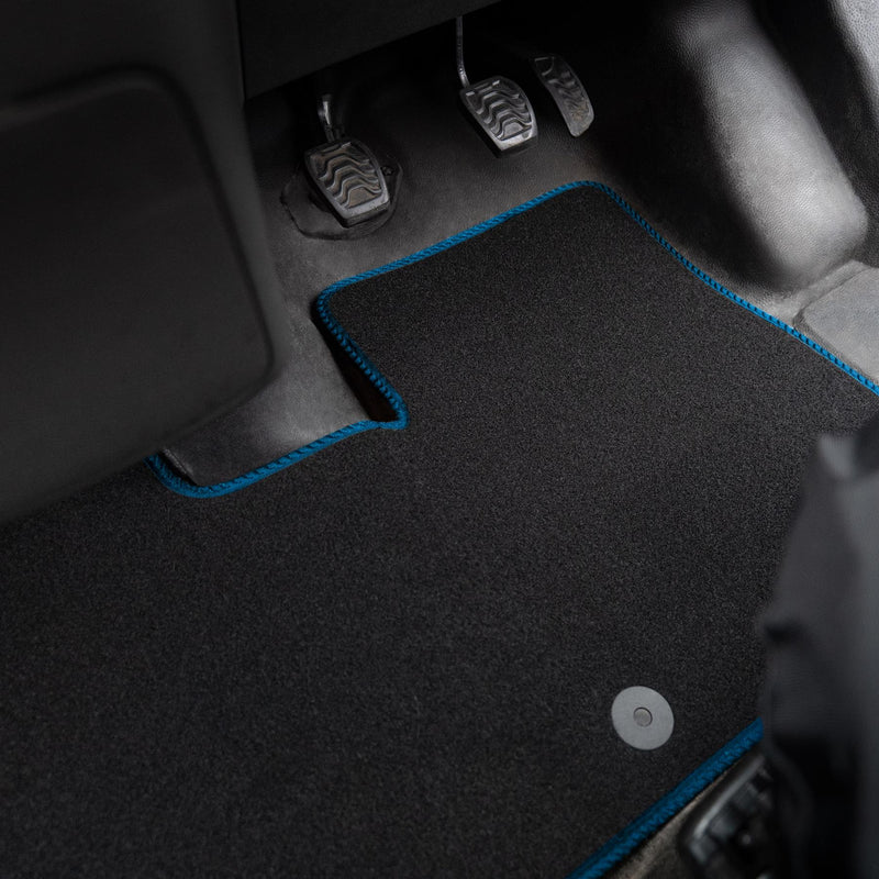 Ford Transit Custom (2024+) [Manual] [3 Front Seats] Carpet Floor Mats