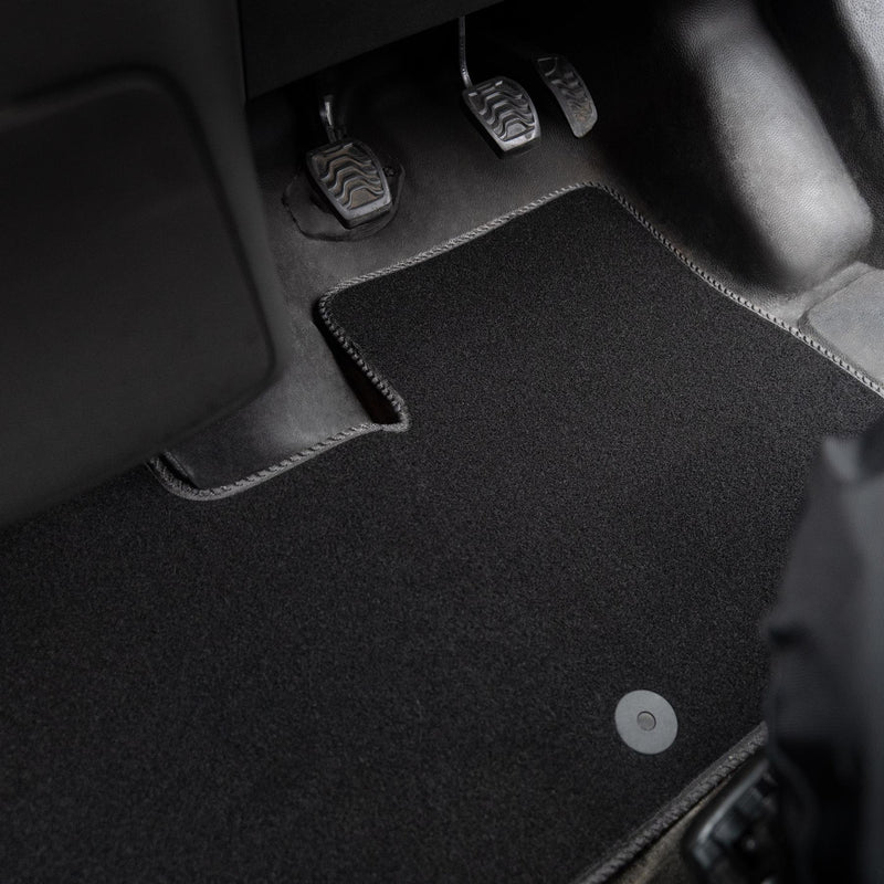 Ford Transit Custom (2024+) [Manual] [3 Front Seats] Carpet Floor Mats